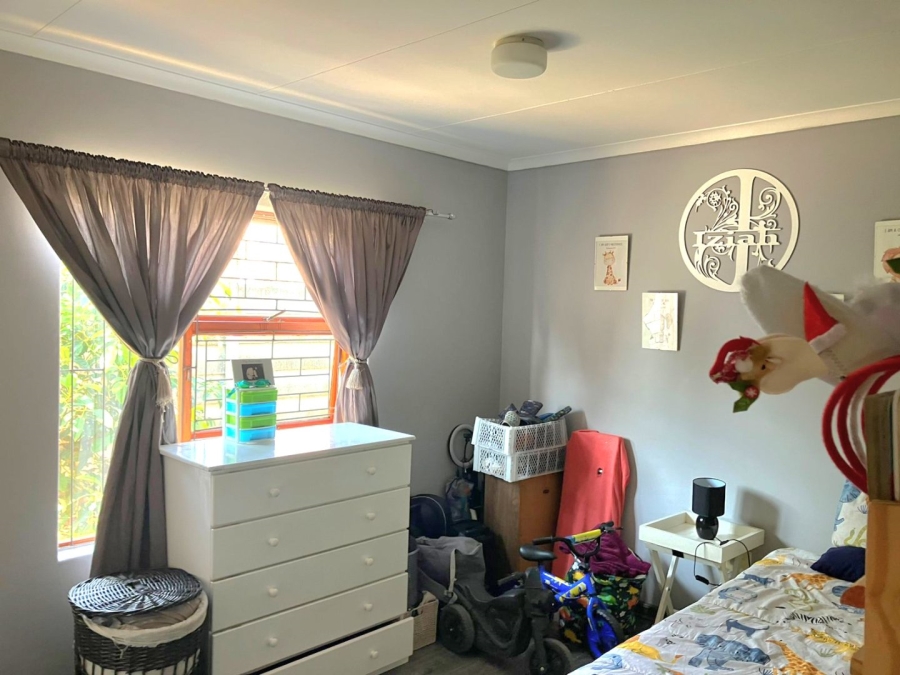 2 Bedroom Property for Sale in Campher Park Eastern Cape